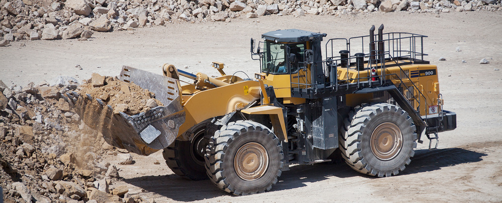WA900-3E0