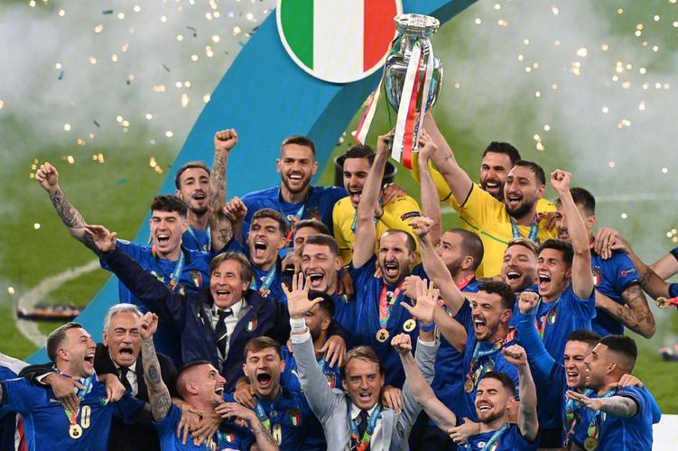 意大利欧洲杯出征（欧洲杯意大利队首发）