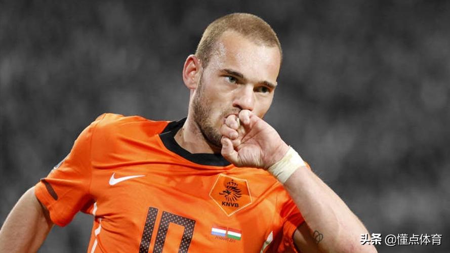 欧洲杯荷兰锋线（欧洲杯荷兰前锋）